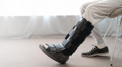 Patient wearing a leg brace